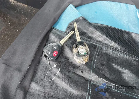 2007 Toyota Yaris из США, поврежденный, VIN JTDBT903571080284